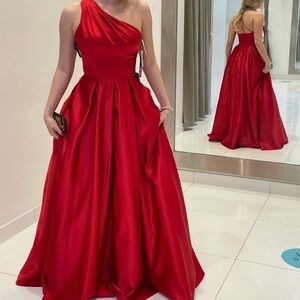 Blondie Nites Vibrant Red One-Shoulder Dress